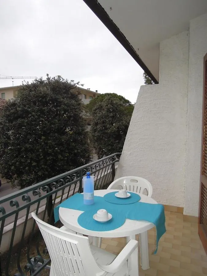 Relaxing Villa With Private Garden 250M From The Sea Bibione 0*,